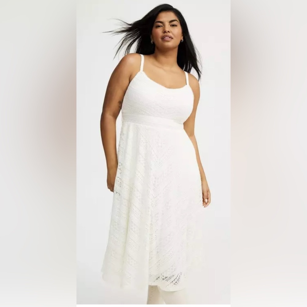 NWOT Torrid Midi Lace Skater Dress size 0